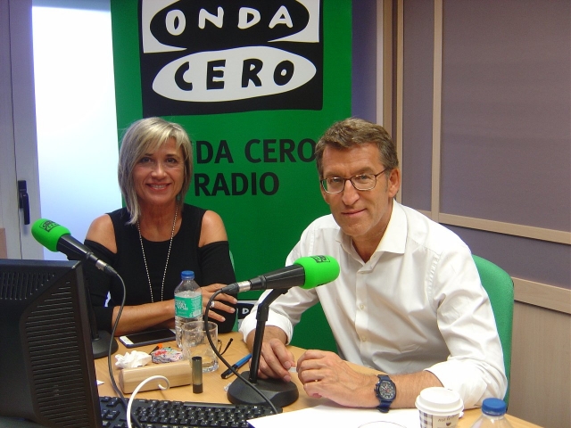 Julia Otero con Alberto Núñez Feijóo