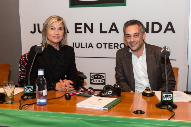 Julia Otero con Xulio Ferreiro